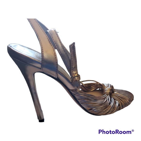 MARCIANO Guess Gold High Heel Sandals Shoes - Size 5 - Picture 1 of 5